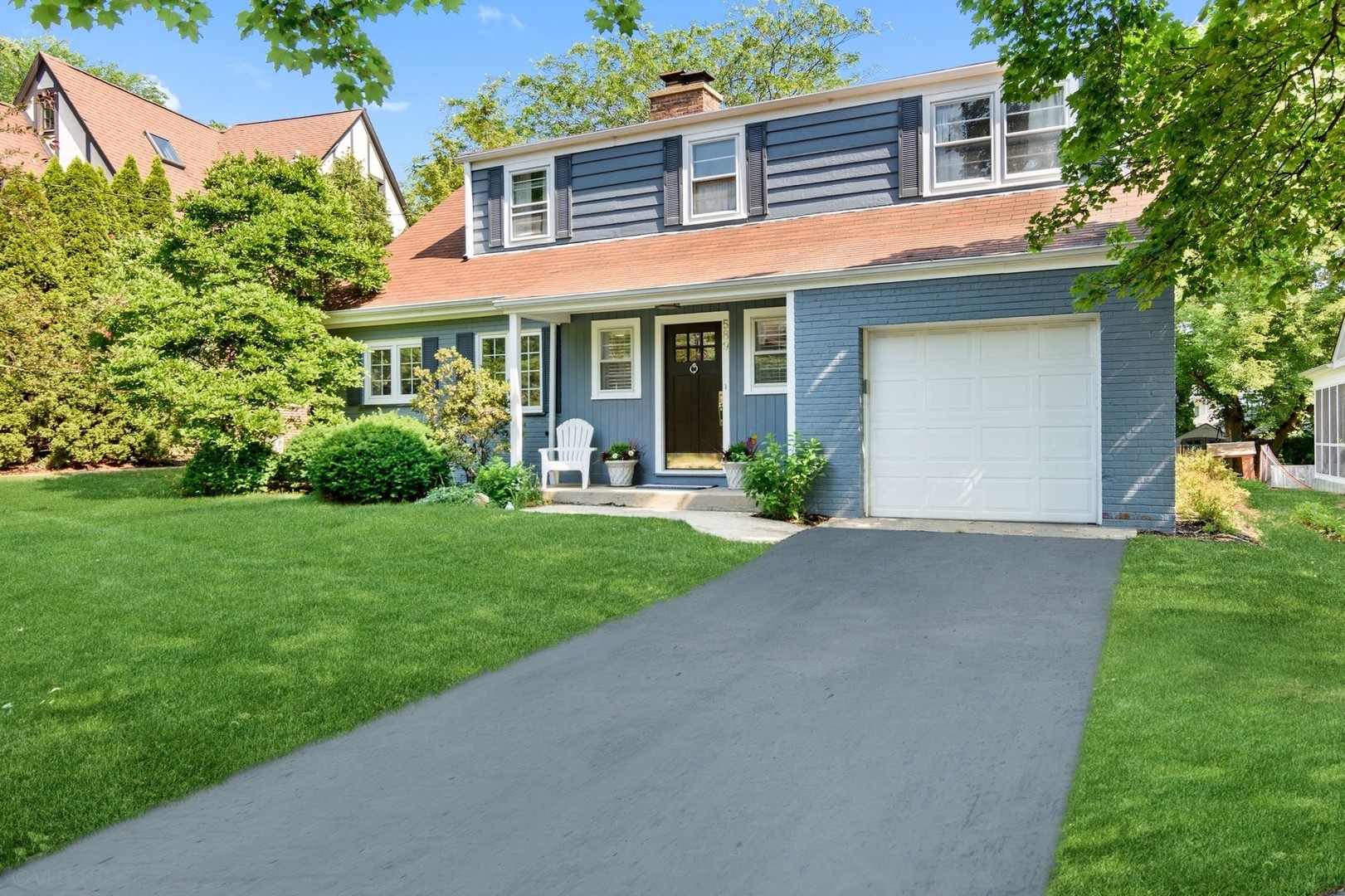 589 Sunset Road Winnetka, IL 60093 - Photo 2 of 41