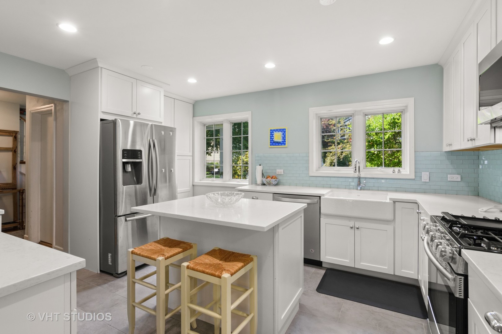 589 Sunset Road Winnetka, IL 60093 - Photo 16 of 41