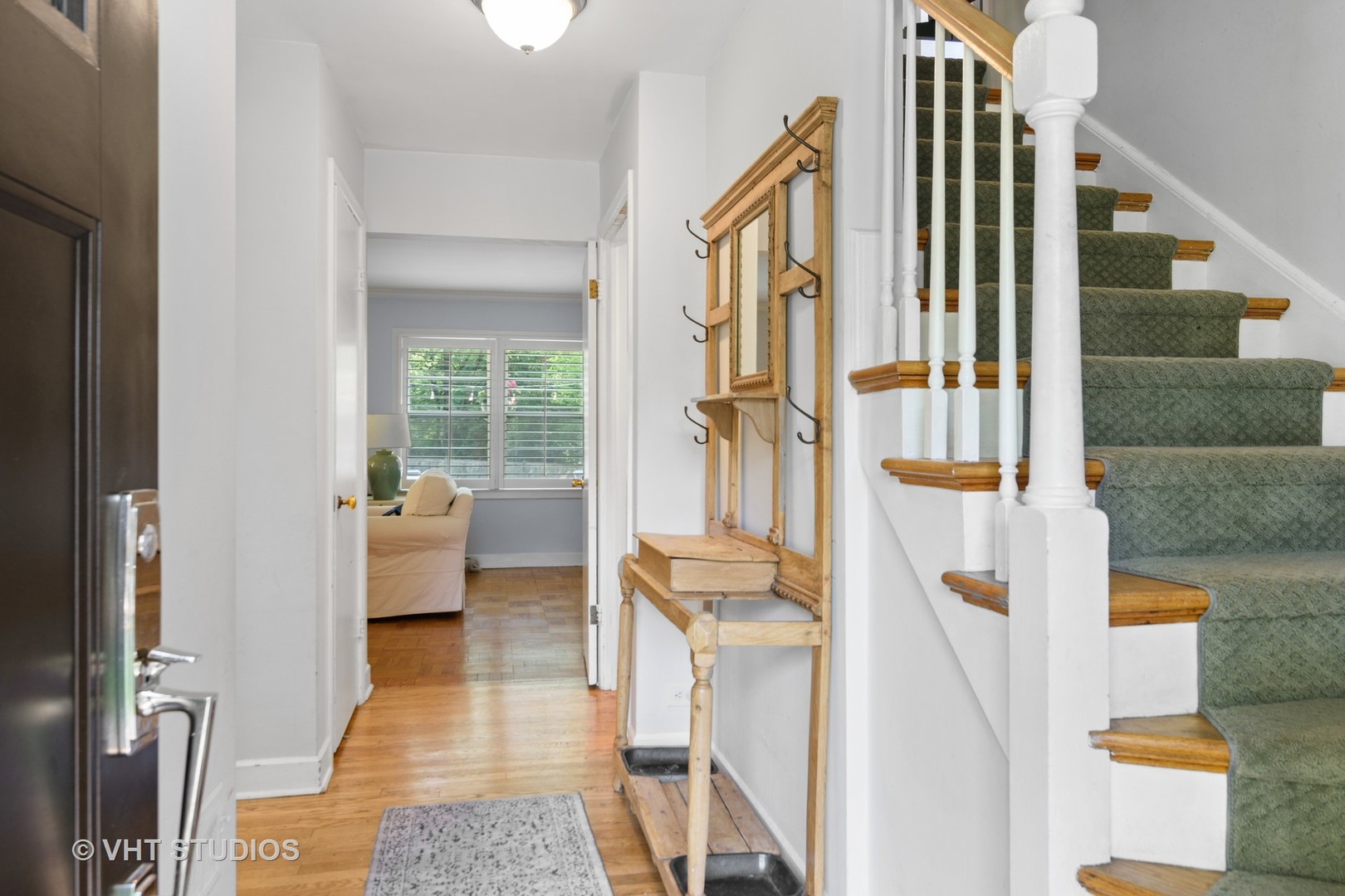 589 Sunset Road Winnetka, IL 60093 - Photo 4 of 41