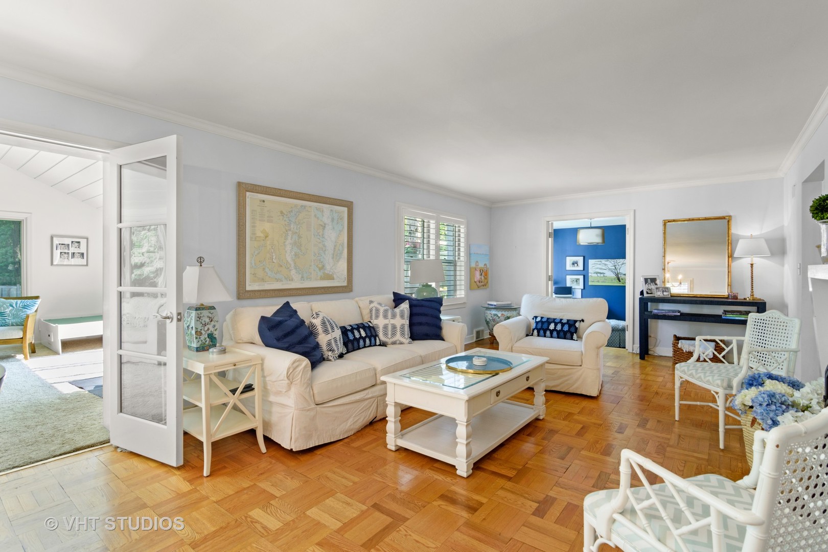 589 Sunset Road Winnetka, IL 60093 - Photo 7 of 41