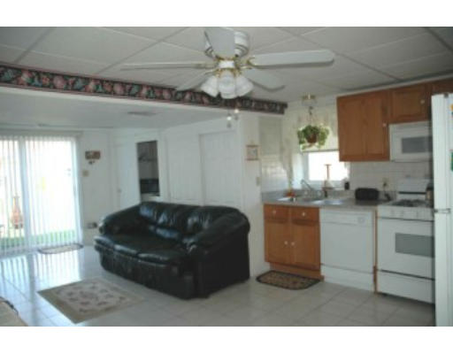 8 Rivers Edge Place Methuen, MA 01844 - Photo 5 of 6 Gallery Image 5
