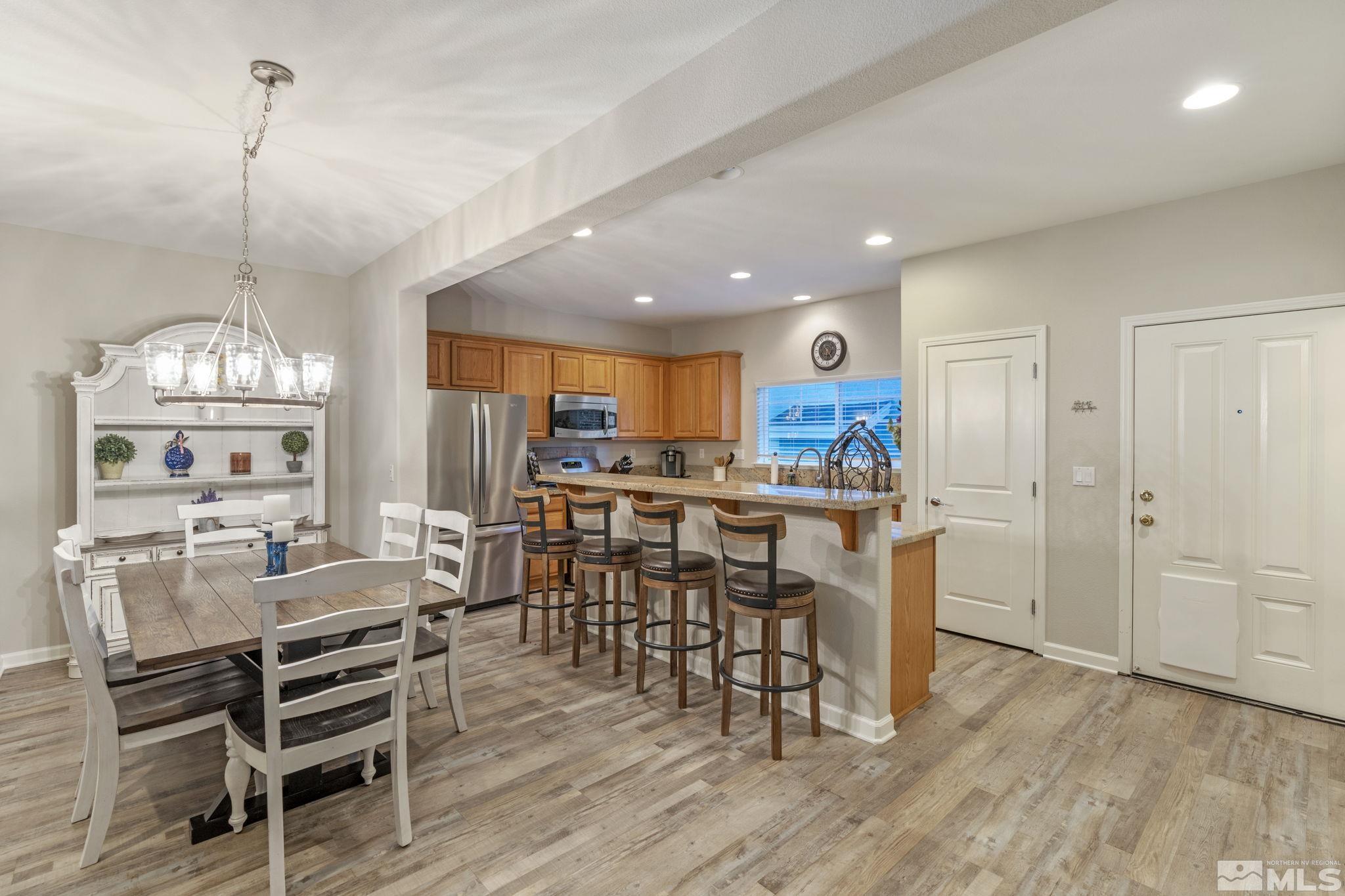 2121 Virginia Lake Way Reno, NV 89509 - Photo 17 of 40 Photo 17
