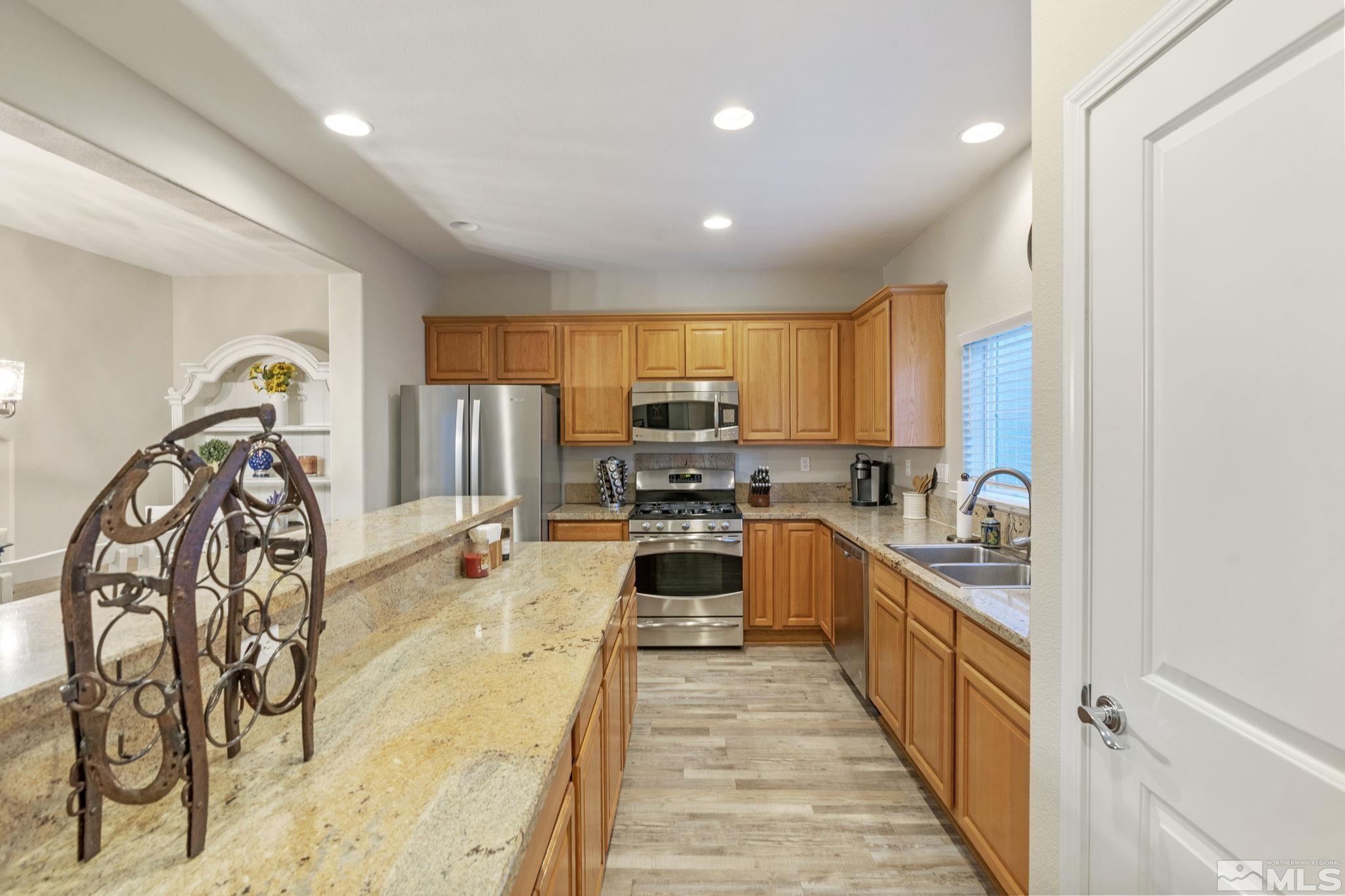 2121 Virginia Lake Way Reno, NV 89509 - Photo 18 of 40 Photo 18