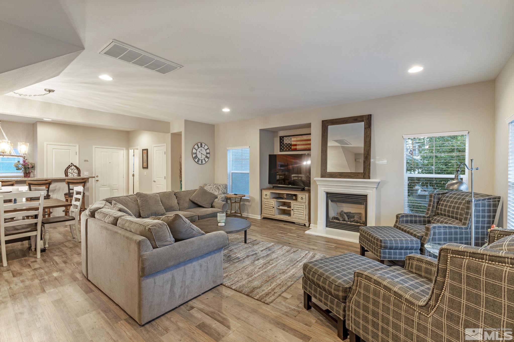 2121 Virginia Lake Way Reno, NV 89509 - Photo 9 of 40 Photo 9