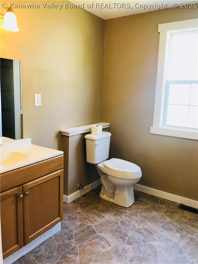 1099 Signal Road Culloden, WV 25510 - Photo 12 of 30 Gallery Image 12