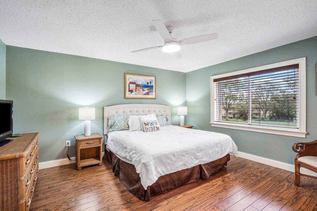 275 Palm Avenue, Unit C206 Jupiter, FL 33477 - Photo 14 of 25 014-275PalmAvenue-Jupiter-FL-33477-SMALL