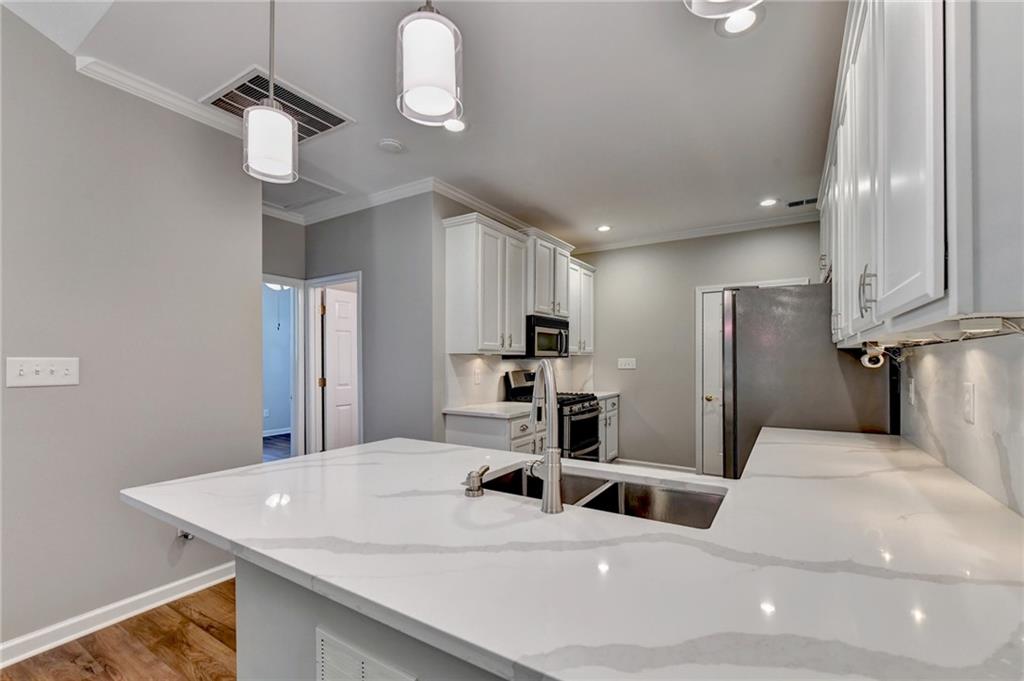 3321 Raes Creek Road Marietta, GA 30008 - Photo 16 of 49