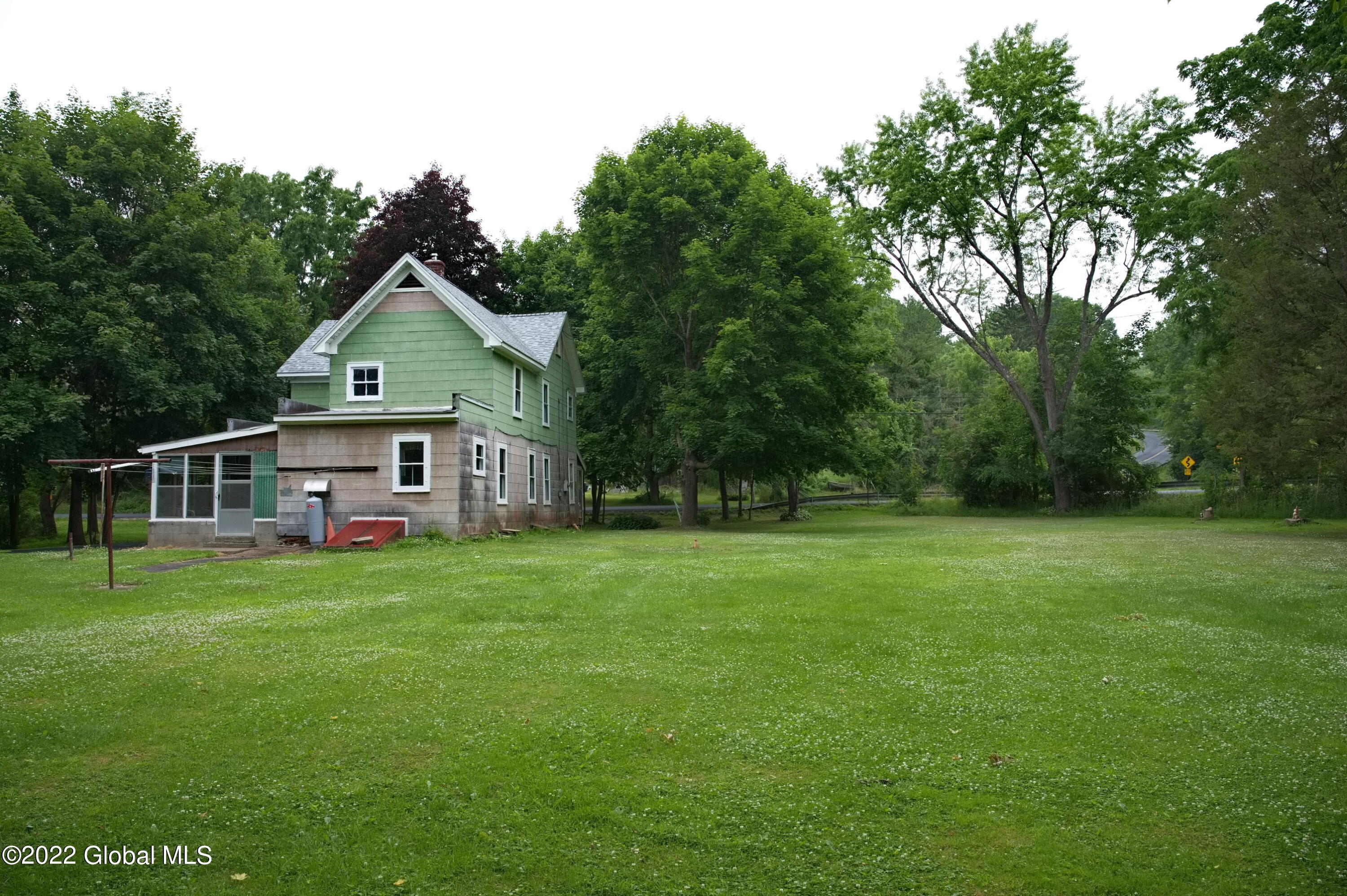 143 Brickyard Road Mechanicville, NY 12118 - Photo 5 of 19 DBC20008-766C-49D3-B9DB-9F355661262E