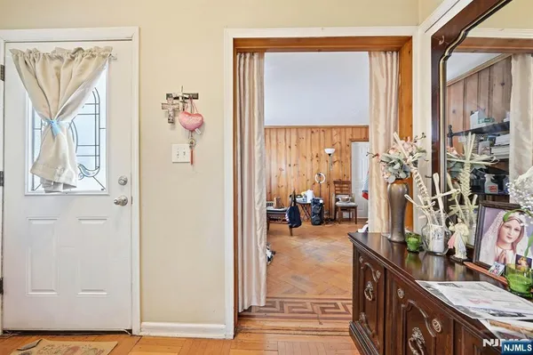 $780,000 | 1 Pocahontas Street, Morristown, NJ 07960