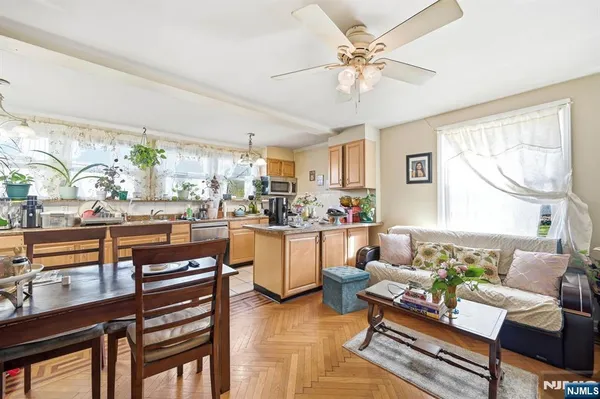 $780,000 | 1 Pocahontas Street, Morristown, NJ 07960