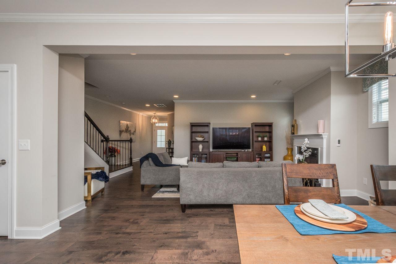 360 Roberts Ridge Drive Cary, NC 27513 - Photo 9 of 30