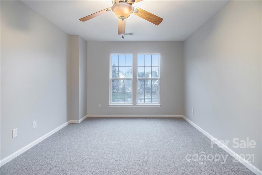 2434 Smith Cove Road Denver, NC 28037 - Photo 12 of 26 Gallery Image 12