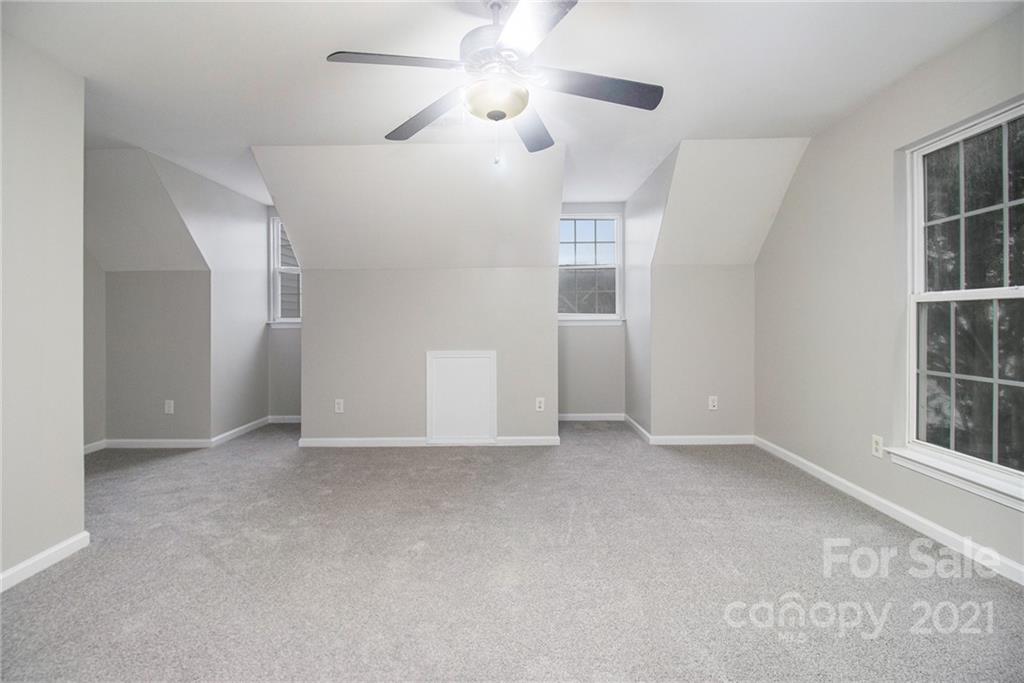 2434 Smith Cove Road Denver, NC 28037 - Photo 15 of 26 Gallery Image 15