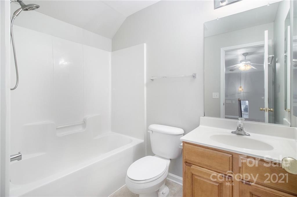 2434 Smith Cove Road Denver, NC 28037 - Photo 21 of 26 Gallery Image 21