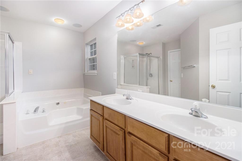 2434 Smith Cove Road Denver, NC 28037 - Photo 23 of 26 Gallery Image 23