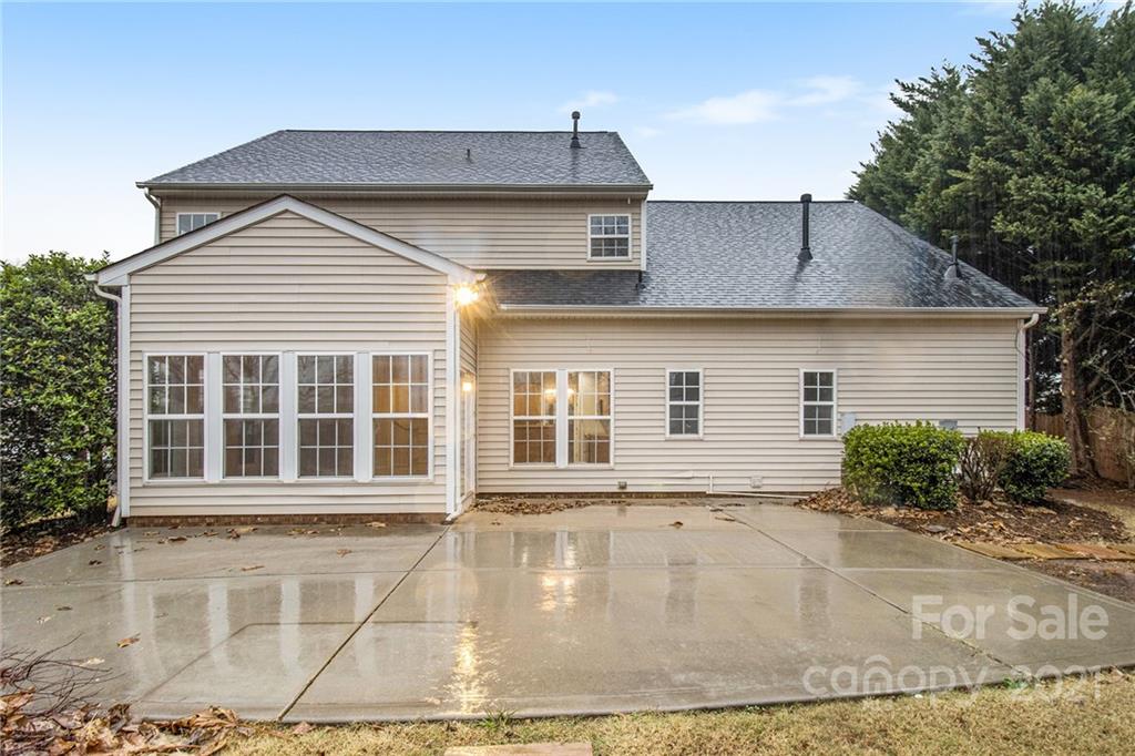 2434 Smith Cove Road Denver, NC 28037 - Photo 25 of 26 Gallery Image 25