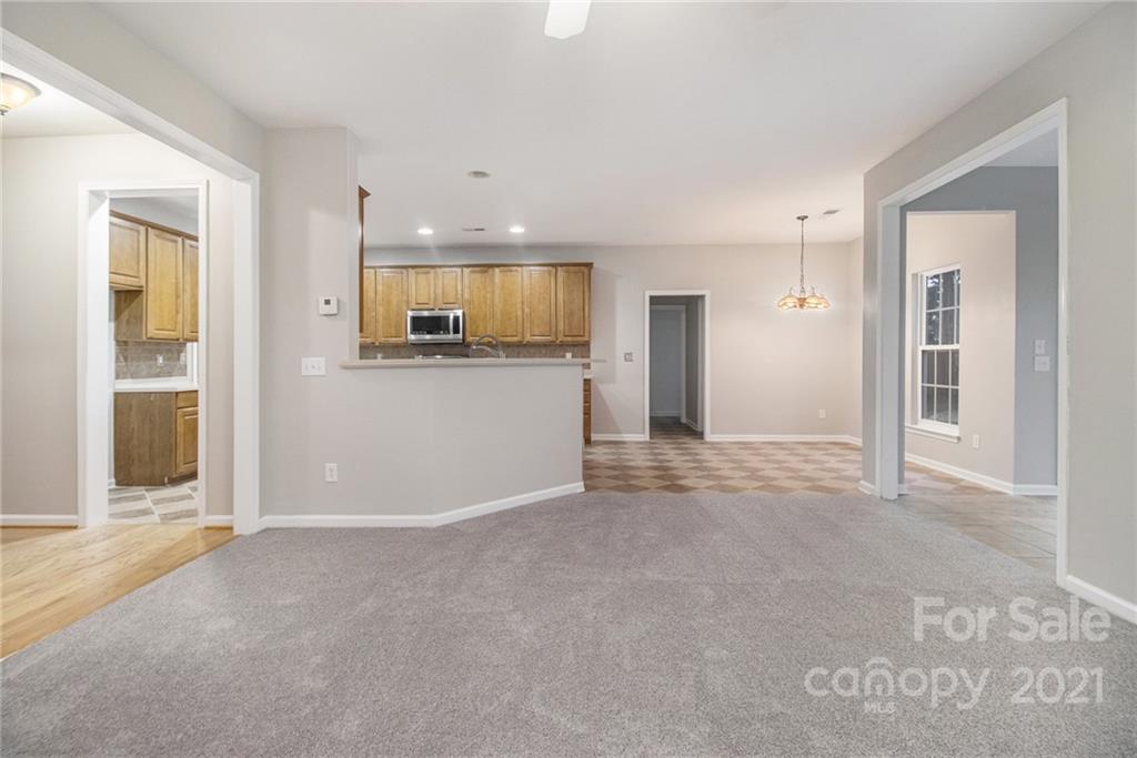 2434 Smith Cove Road Denver, NC 28037 - Photo 4 of 26 Gallery Image 4