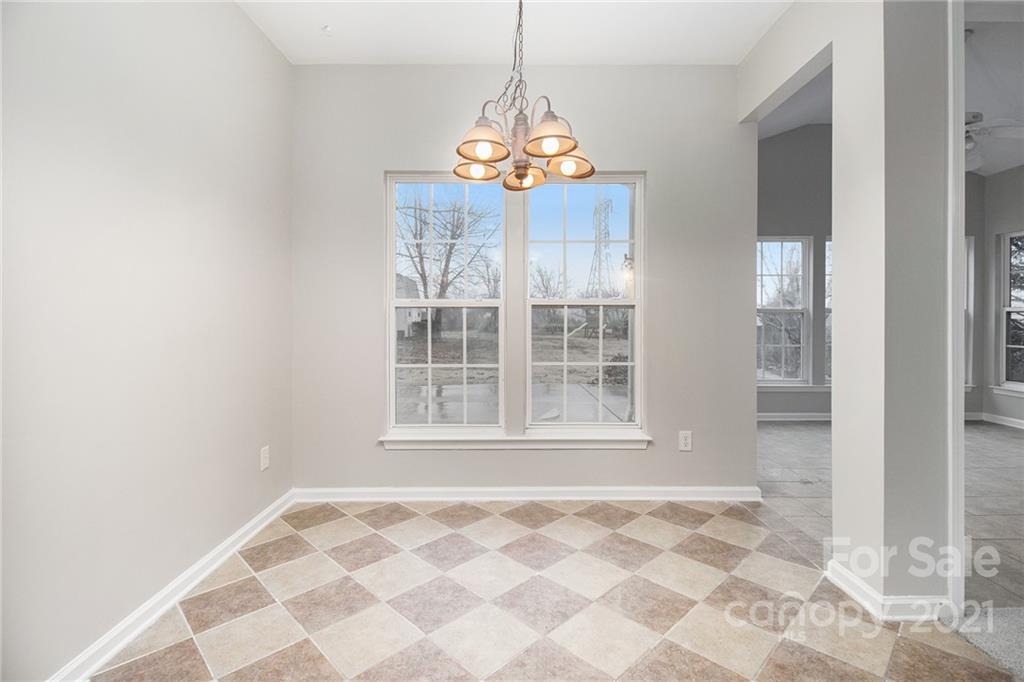 2434 Smith Cove Road Denver, NC 28037 - Photo 8 of 26 Gallery Image 8