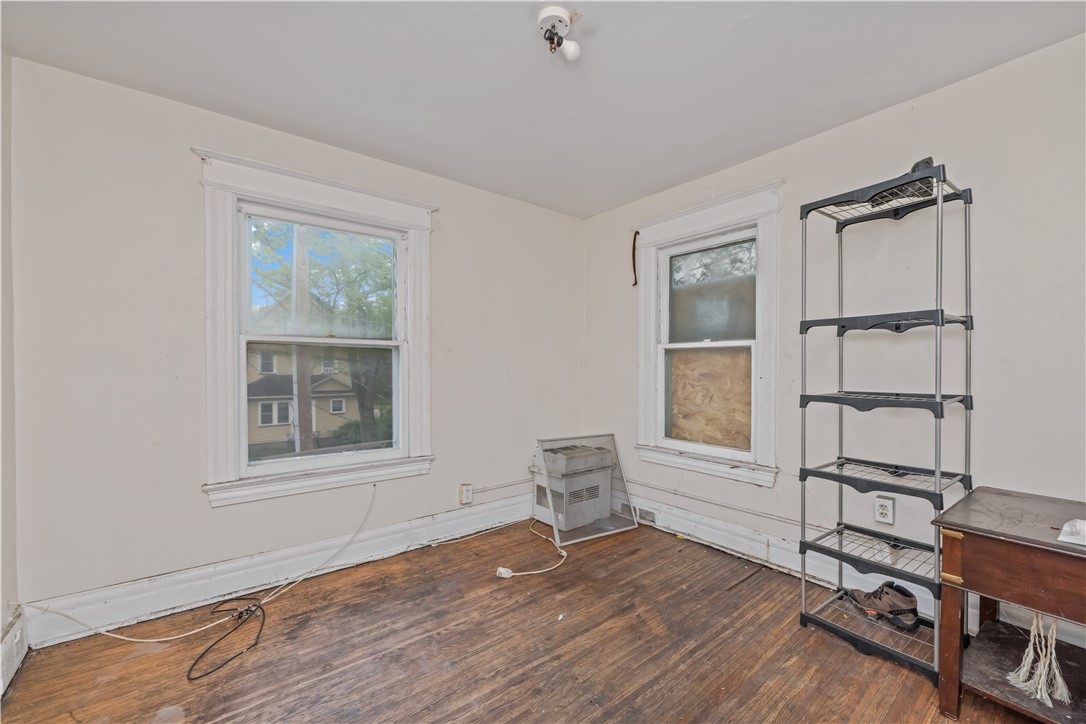 1069 North Goodman Street Rochester, NY 14609 - Photo 19 of 23