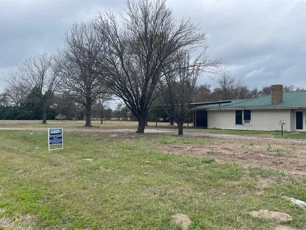 $229,900 | 5525 Highway 164, Groesbeck, TX 76642
