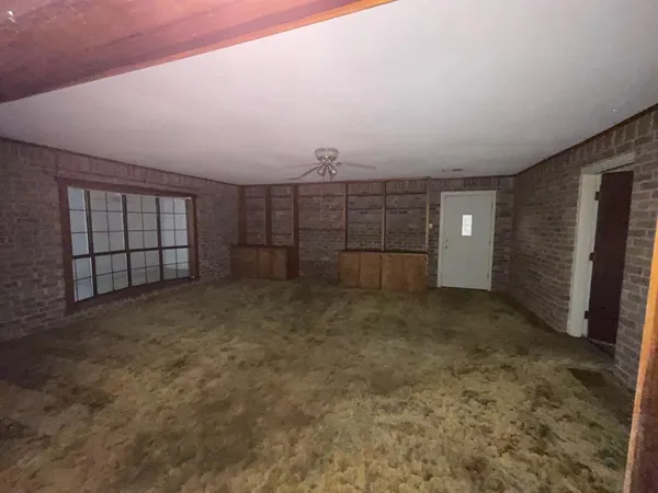 $229,900 | 5525 Highway 164, Groesbeck, TX 76642