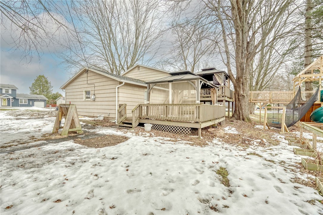 35 Rusty Lane Greece, NY 14626 - Photo 42 of 48