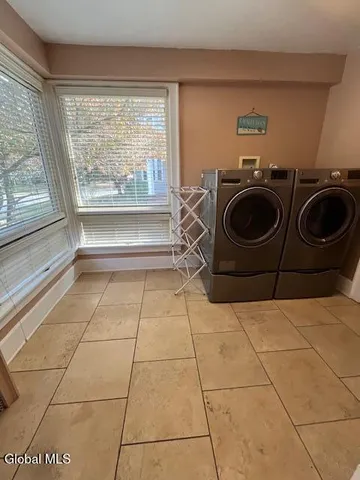 $339,000 | 1138 Oxford Place, Schenectady, NY 12308