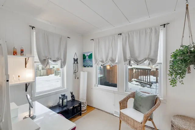 $399,000 | 4323 Deyo Avenue, Brookfield, IL 60513