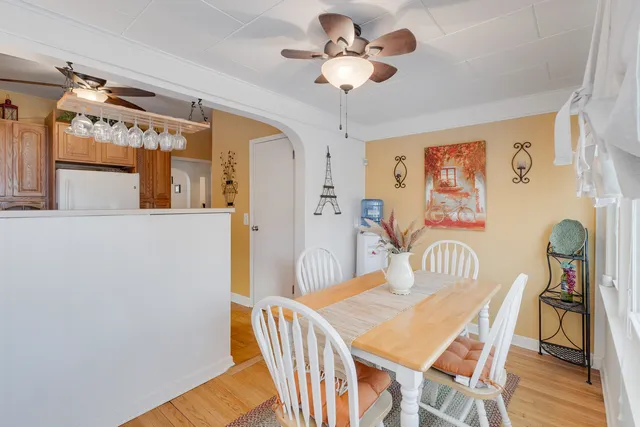 $399,000 | 4323 Deyo Avenue, Brookfield, IL 60513