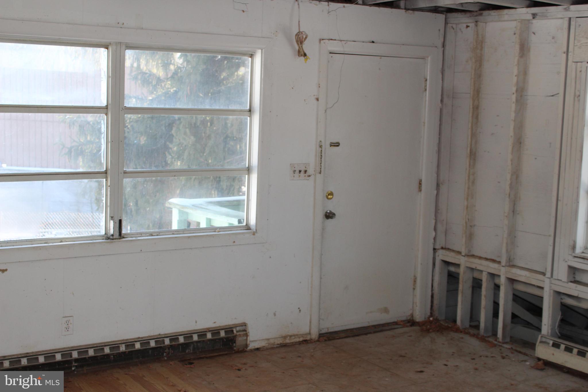 1048 Upper River Road Ewing, NJ 08628 - Photo 13 of 16 a view of a window