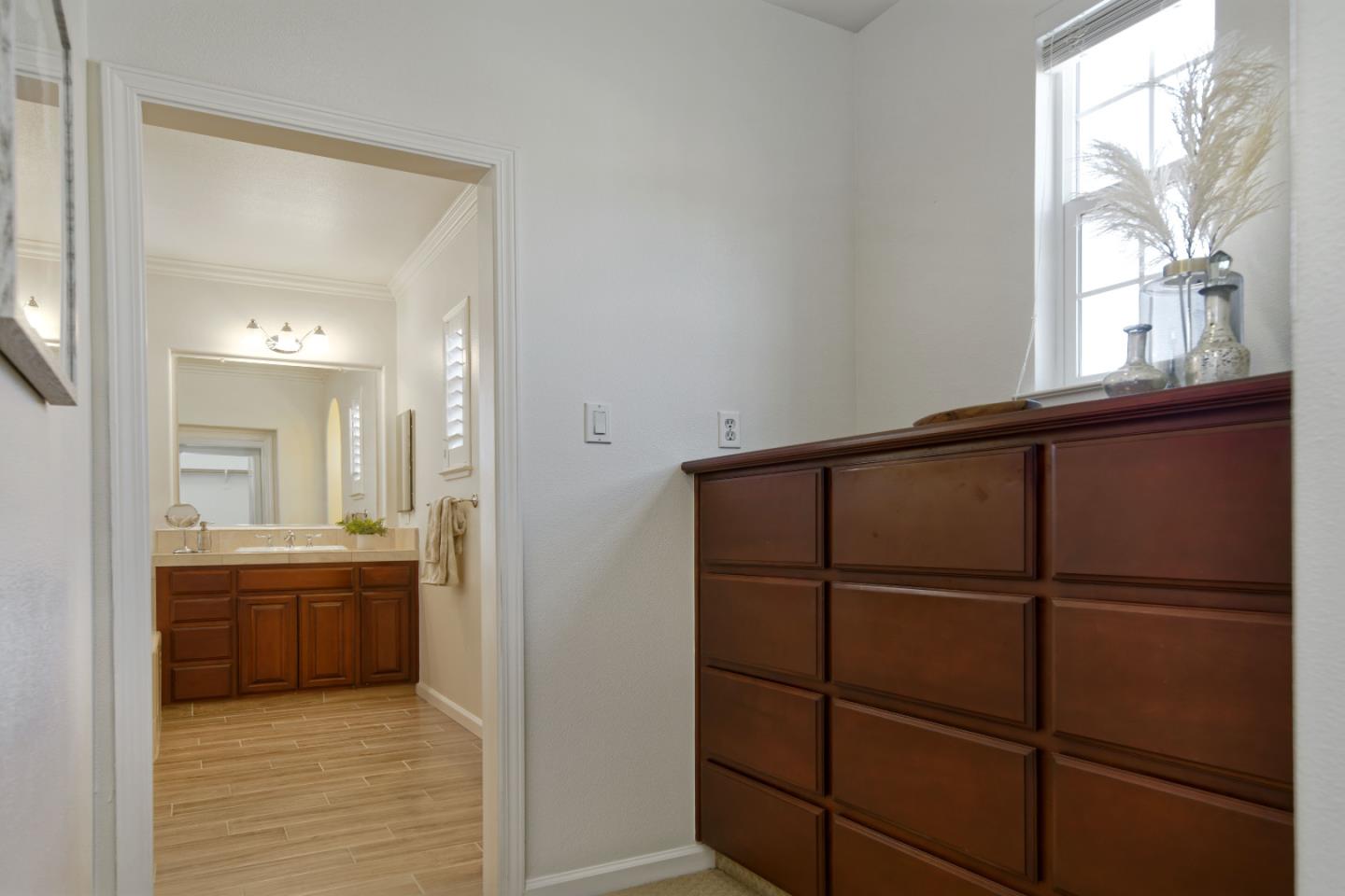 7160 Eagle Ridge Drive Gilroy, CA 95020 - Photo 43 of 80 a view of a kitchen from the hallway