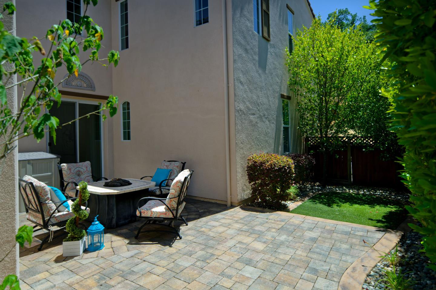 7160 Eagle Ridge Drive Gilroy, CA 95020 - Photo 59 of 80 a view of a chairs and table in a backyard