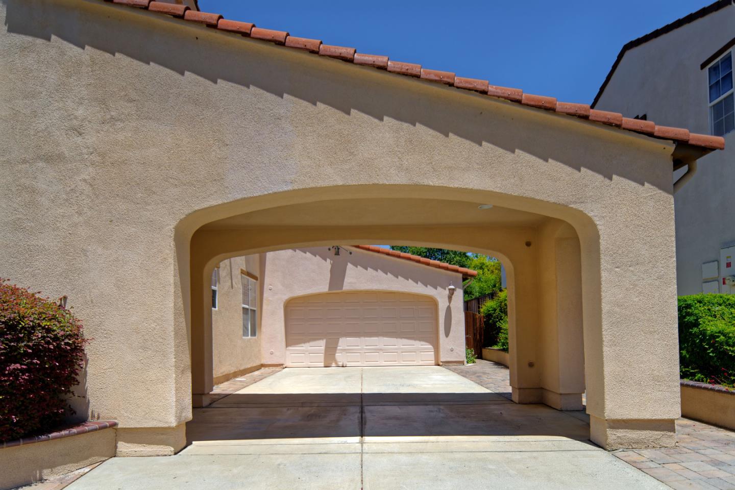 7160 Eagle Ridge Drive Gilroy, CA 95020 - Photo 60 of 80 a view of entrance gate of house