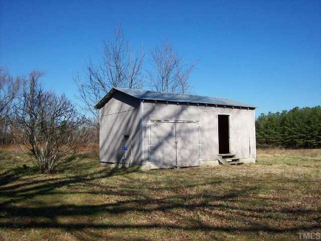 2445 Glebe Road Henderson, NC 27537 - Photo 3 of 6 Gallery Image 3