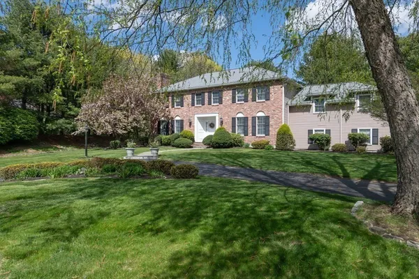 $9,000 | 4 Elliston Road, Weston, MA 02493