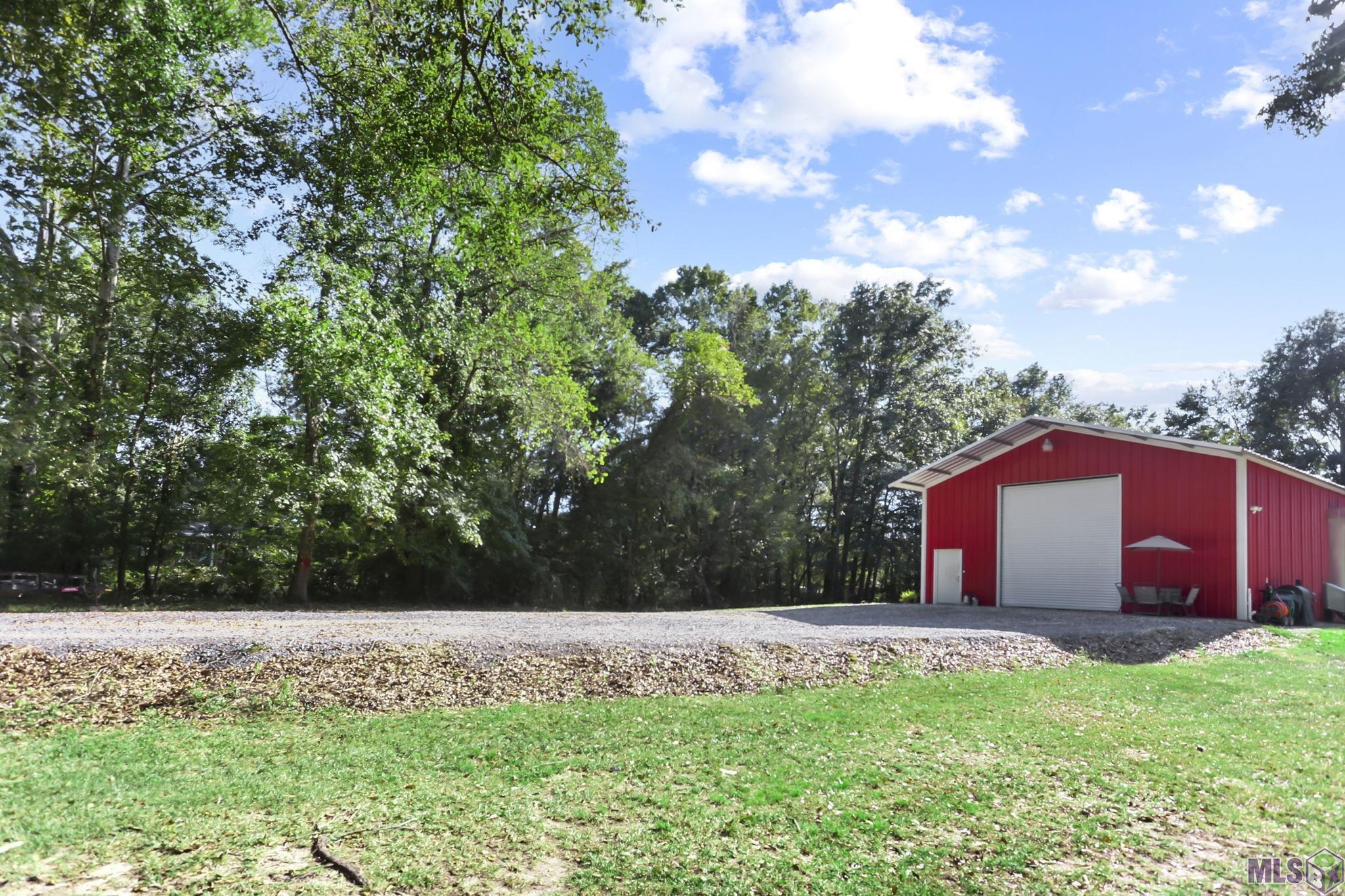 10300 McCullough Road Zachary, LA 70791 - Photo 2 of 13 Gallery Image 2