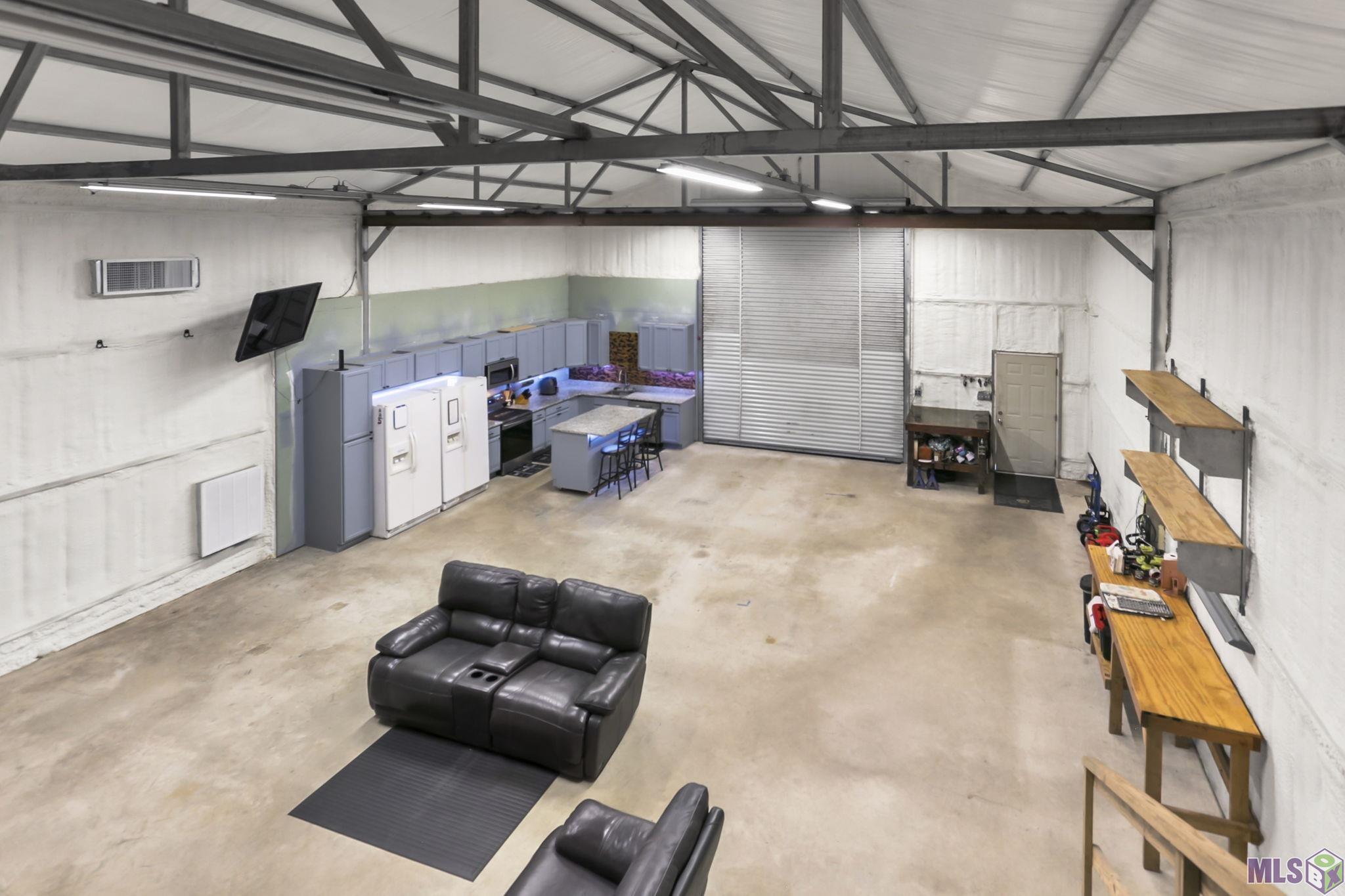 10300 McCullough Road Zachary, LA 70791 - Photo 3 of 13 Gallery Image 3