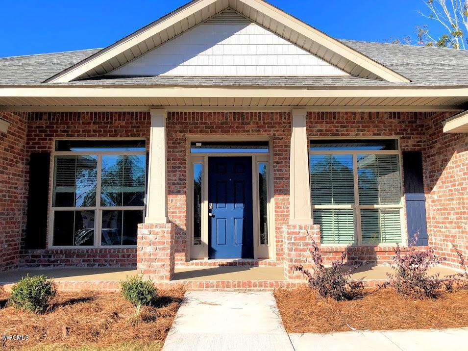 6226 Roxanne Way Biloxi, MS 39532 - Photo 11 of 18 Covered front porch