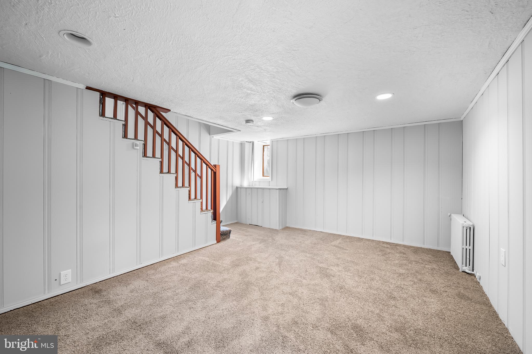 400 Regester Avenue Baltimore, MD 21212 - Photo 25 of 38 a view of an empty room with a window