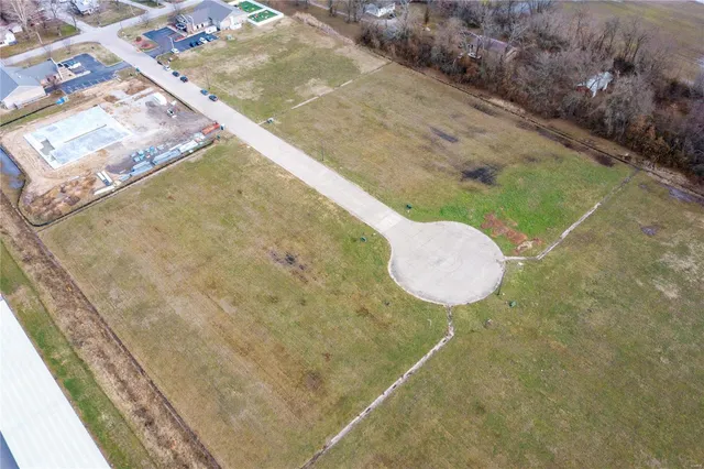 $105,000 | 2744 Rte 66 Business Park Drive, Edwardsville, IL 62025