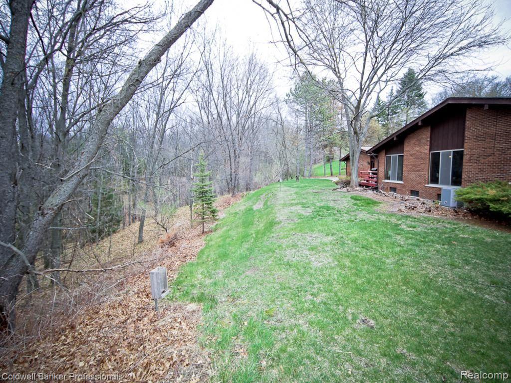 898 Northgate Road Rochester, MI 48306 - Photo 41 of 55 _MG_6691_1024x768.jpg