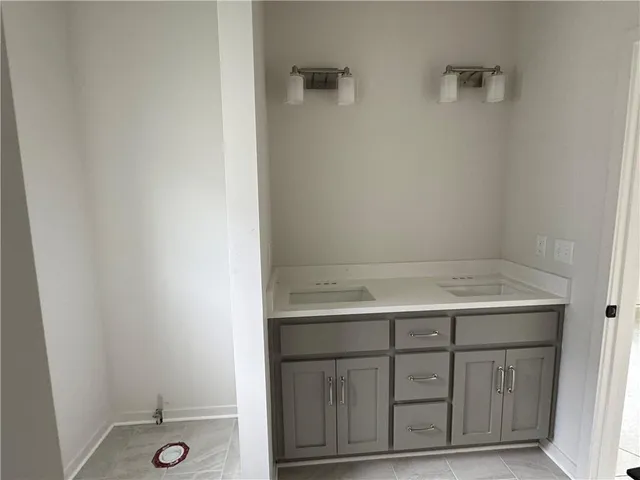 $425,000 | 1979 Harvest Road, Liberty, MO 64068