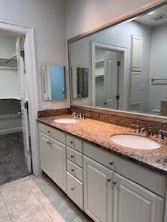 $2,500 | 2210 Mid Lane, Unit 114, Houston, TX 77027