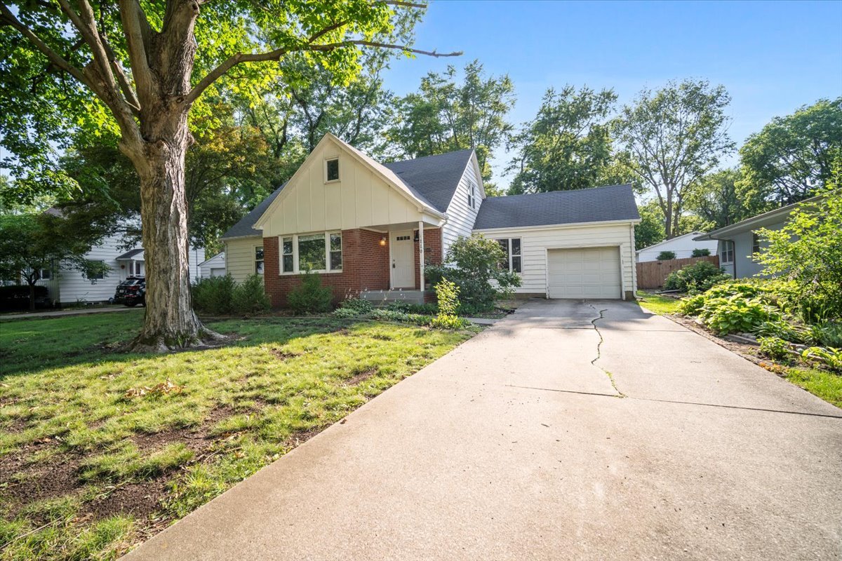 119 North Adelaide Street Normal, IL 61761 - Photo 36 of 36