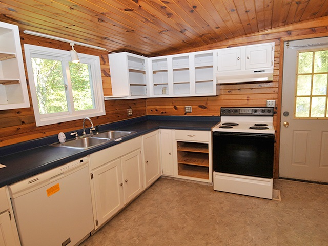 5222 Chardin Road Poland, IN 47868 - Photo 8 of 19