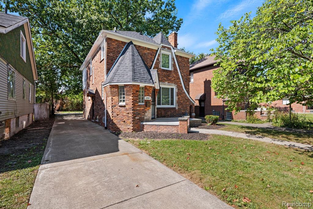5769 Audubon Road Detroit, MI 48224 - Photo 36 of 47