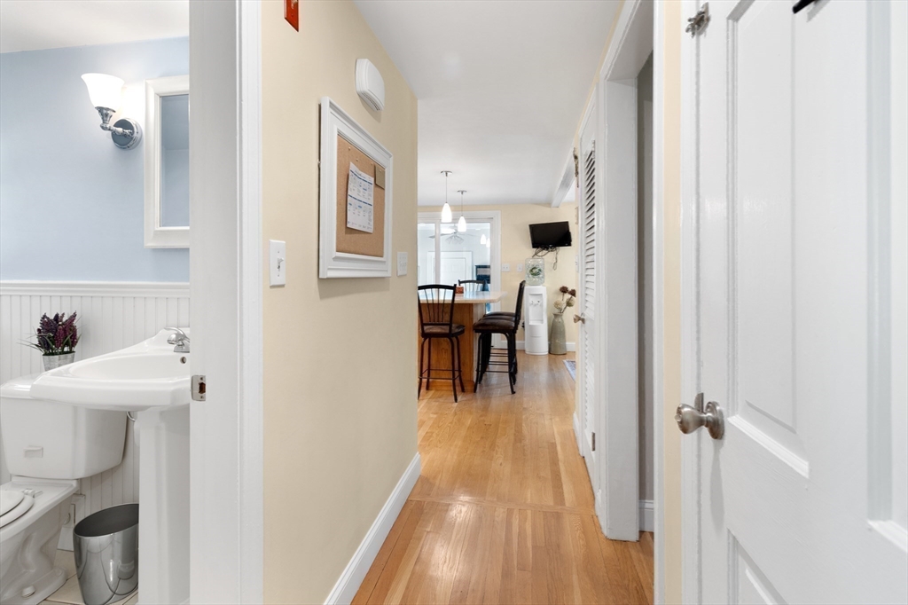 33 Beechtree Road Hanover, MA 02339 - Photo 18 of 42 Gallery Image 18