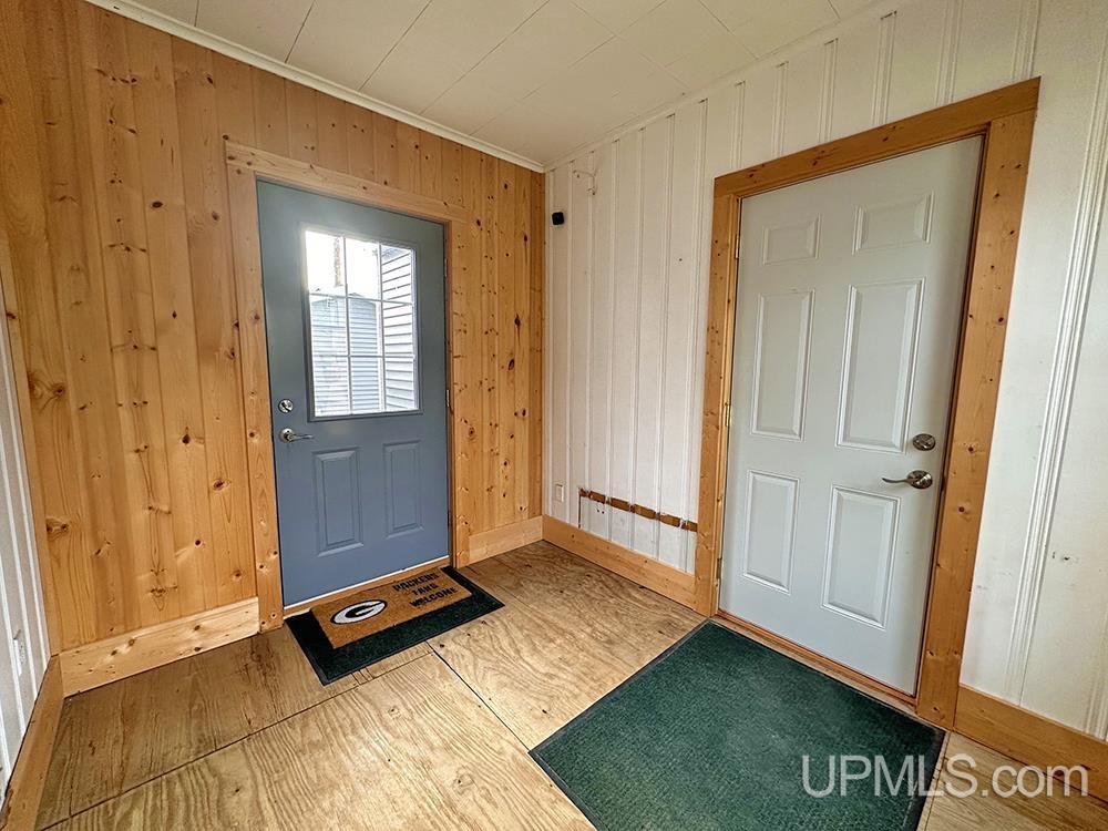 458 Oak Street Ishpeming, MI 49849 - Photo 6 of 30 Gallery Image 6