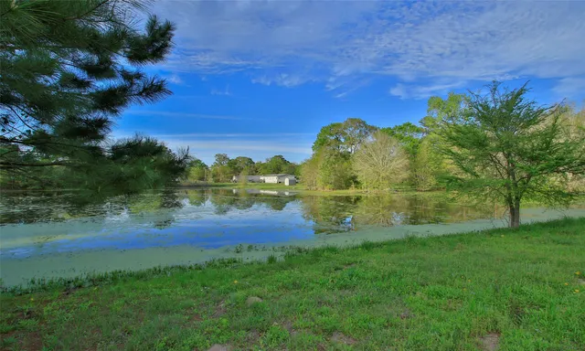 a view of an outdoor space and a yard