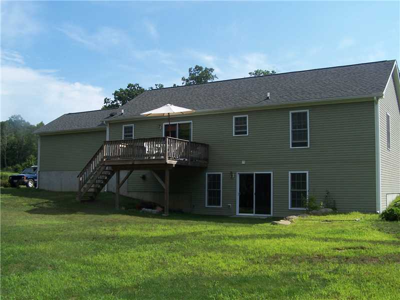 11 Hopkinton Hill Road Hopkinton, RI 02832 - Photo 5 of 5 Exterior Back.